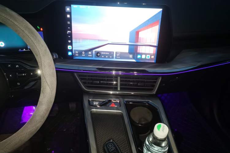 Used Haval XY 2022 1.5T ZhiZun Edition Audio And AC Panel