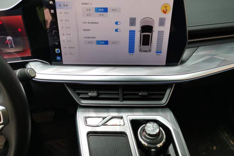 Used Haval XY 2022 1.5T Smart Edition Audio And AC Panel