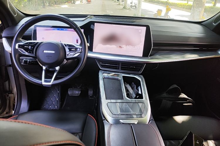 Used Haval XY 2022 1.5T Smart Edition Center Console