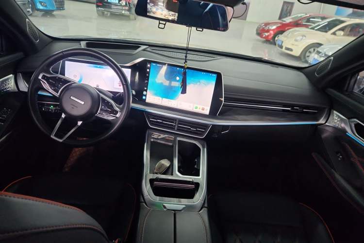 Used Haval XY 2022 1.5T Smart Edition Center Console