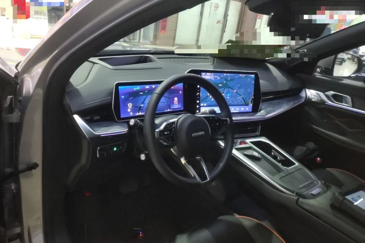 Used Haval XY 2022 1.5T ZhiZun Edition Center Console