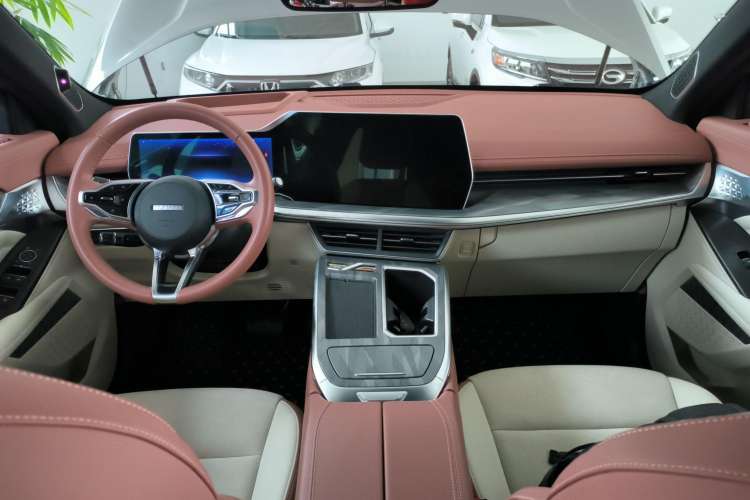 Used Haval XY 2022 1.5T ZhiZun Edition Center Console