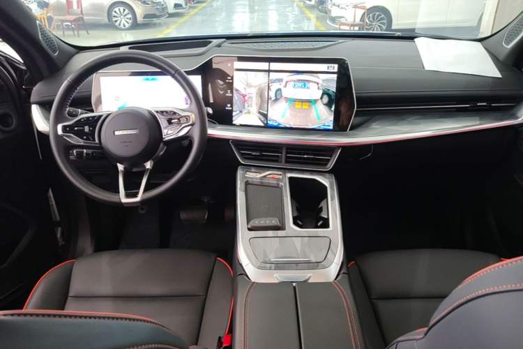 Used Haval XY 2022 1.5T Smart Edition Center Console
