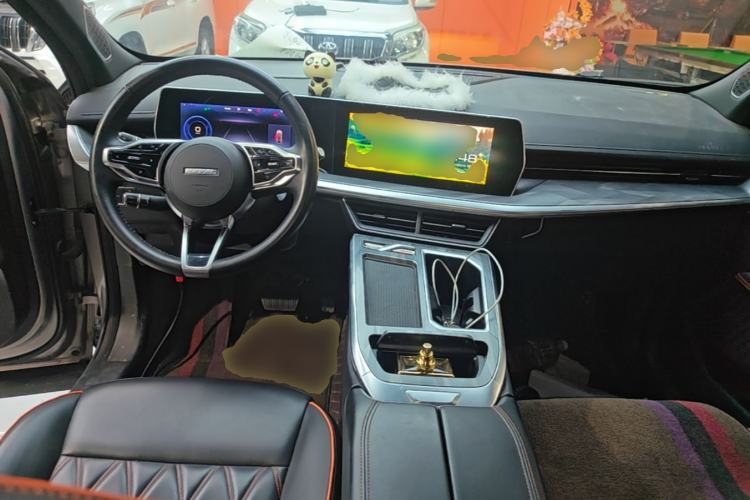Used Haval XY 2022 1.5T Smart Edition Center Console
