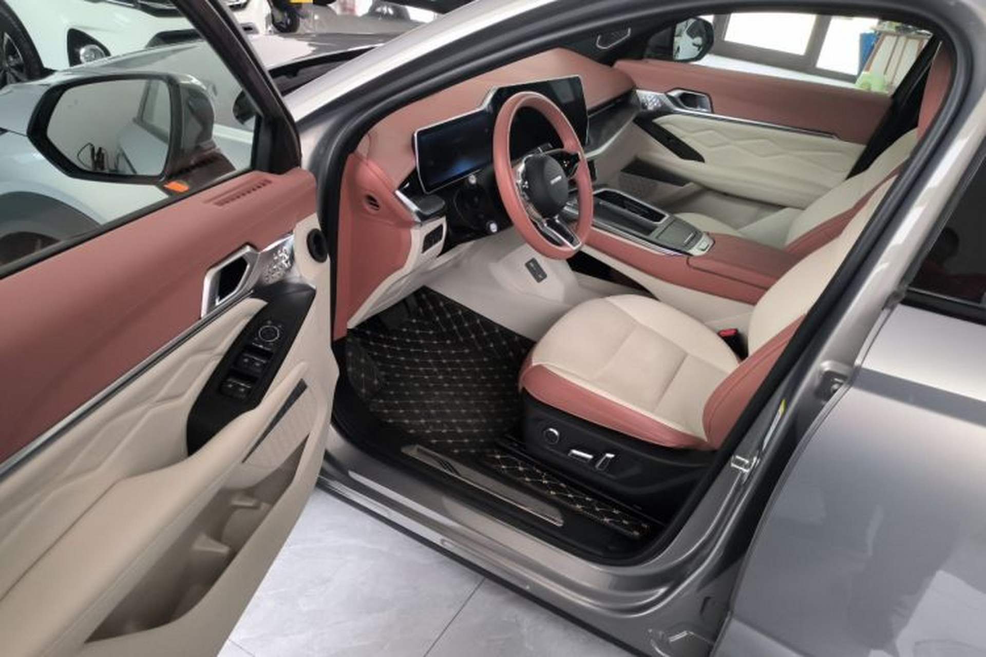 Used Haval XY 2022 1.5T ZhiZun Edition Driver Seat