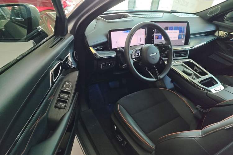 Used Haval XY 2022 2.0T Smart Edition Driver Seat