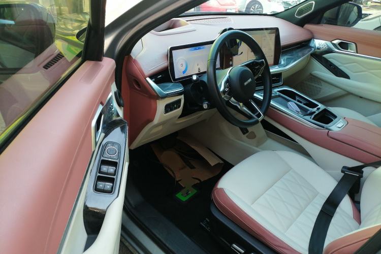 Used Haval XY 2022 1.5T Smart Edition Driver Seat