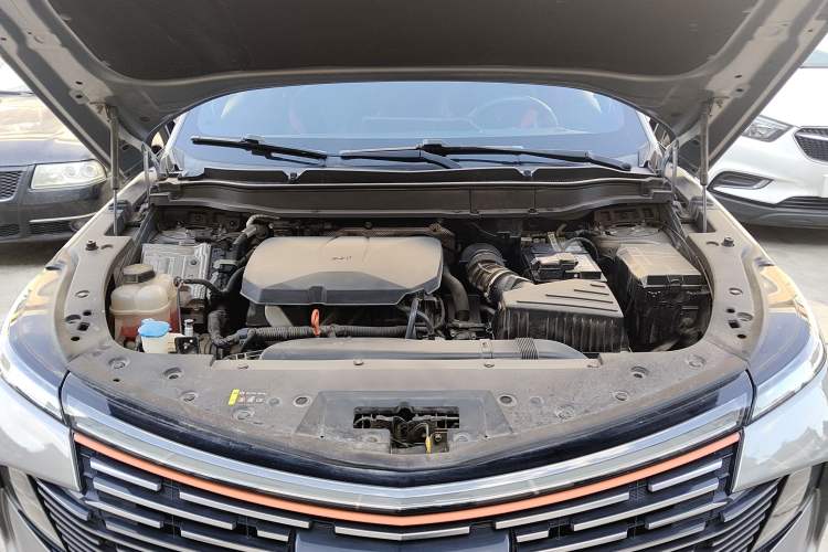 Used Haval XY 2022 2.0T ZhiZun All-Wheel-Drive Version Engine Bay