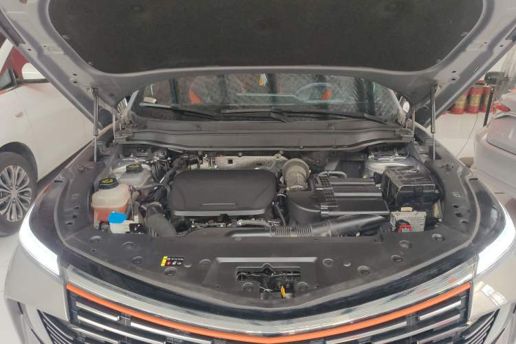 Used Haval XY 2022 1.5T Smart Enjoyment Edition DHT Engine Bay