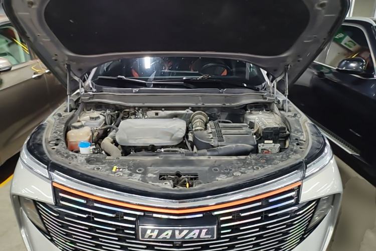 Used Haval XY 2022 1.5T Smart Engine DHT Engine Bay
