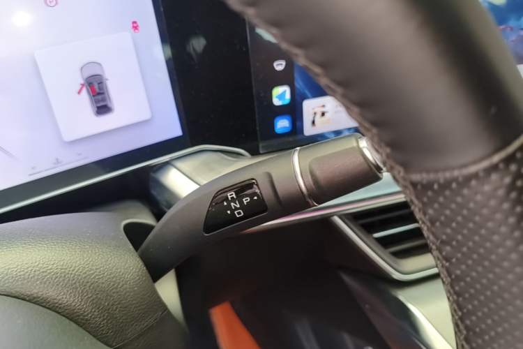 Used Haval XY 2022 1.5T Smart Edition Gear Lever