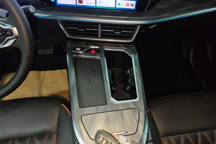 Used Haval XY 2022 1.5T Smart Edition Gear Lever