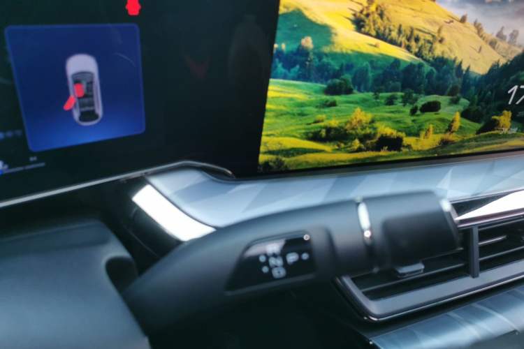 Used Haval XY 2022 1.5T ZhiZun Edition Gear Lever