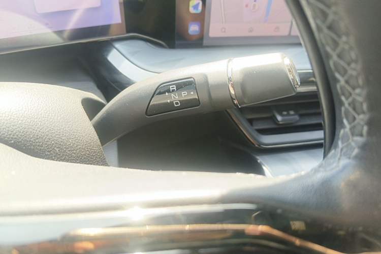 Used Haval XY 2022 1.5T ZhiZun Edition Gear Lever
