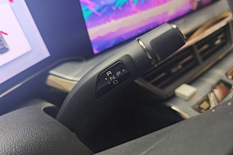 Used Haval XY 2022 1.5T ZhiZun Edition Gear Lever