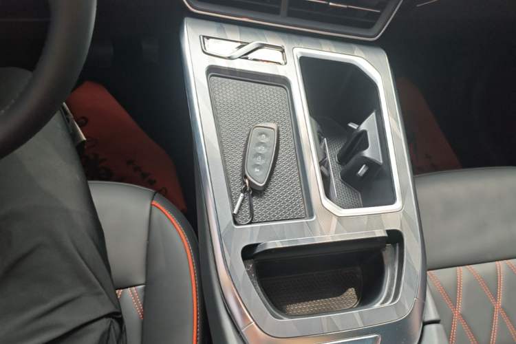 Used Haval XY 2022 1.5T Smart Edition Gear Lever