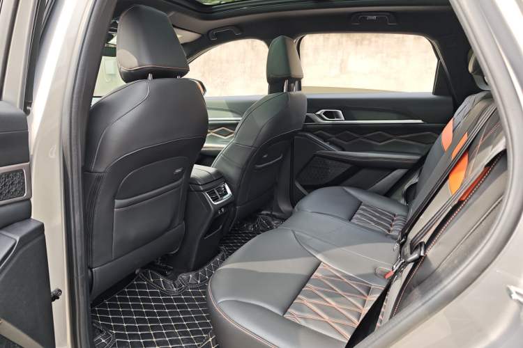 Used Haval XY 2022 1.5T Smart Edition Interior 2