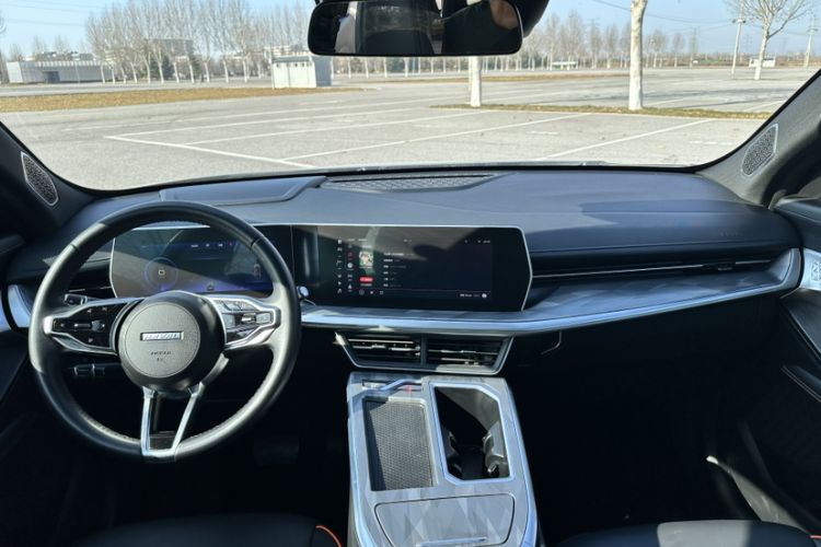 Used Haval XY 2022 1.5T Smart Leading Edition DHT Interior 4