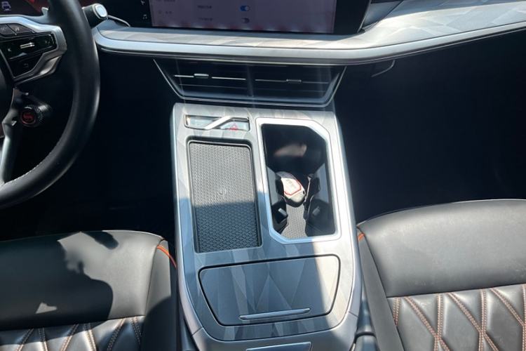 Used Haval XY 2022 2.0T Smart Edition Interior 7