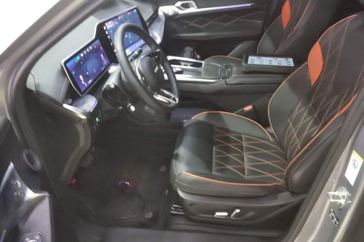 Used Haval XY 2022 1.5T ZhiZun Edition Left Front Seat