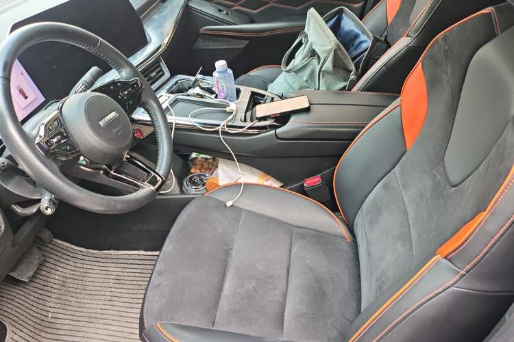 Used Haval XY 2022 2.0T ZhiZun All-Wheel-Drive Version Left Front Seat
