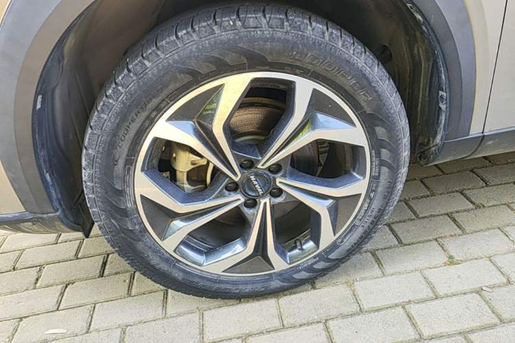 Used Haval XY 2022 1.5T Smart Edition Left Front Wheel Hub