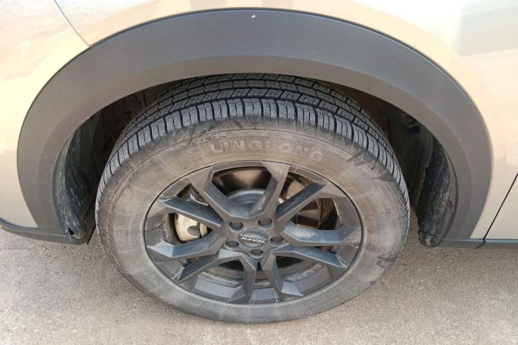 Used Haval XY 2022 1.5T Smart Leading Edition DHT Left Front Wheel Hub