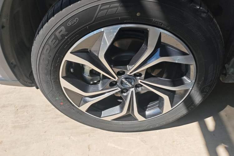 Used Haval XY 2022 1.5T Smart Edition Left Front Wheel Hub