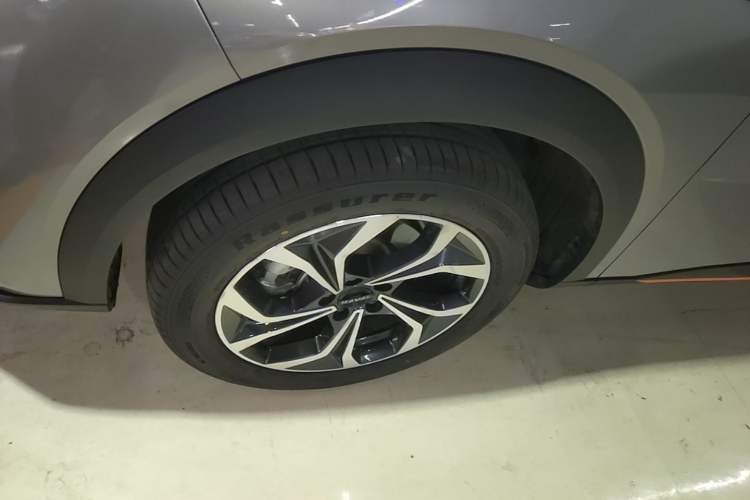 Used Haval XY 2022 1.5T ZhiZun Edition Left Front Wheel Hub