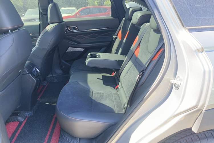 Used Haval XY 2022 1.5T ZhiZun Edition Left Rear Seat