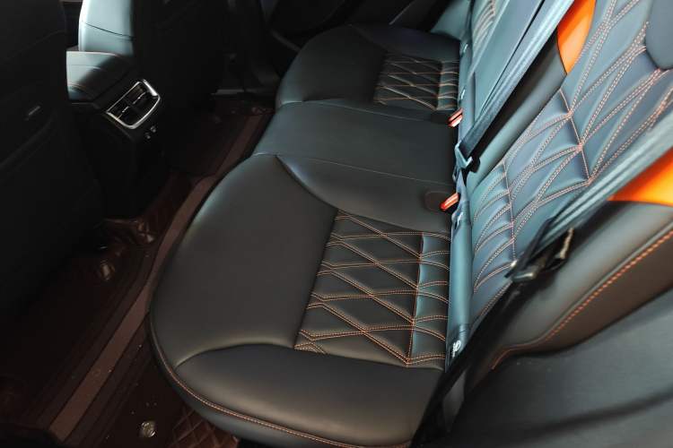 Used Haval XY 2022 1.5T Smart Enjoyment Edition DHT Left Rear Seat
