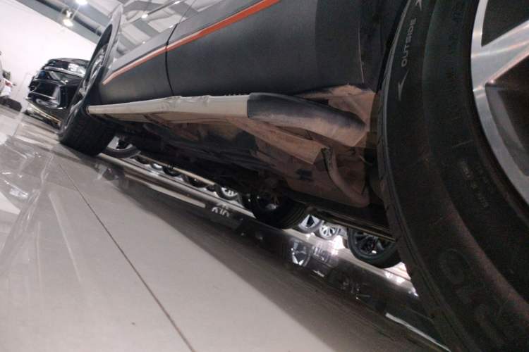 Used Haval XY 2022 2.0T ZhiZun All-Wheel-Drive Version Left Side Sill