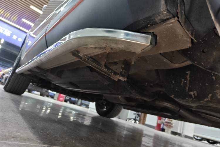 Used Haval XY 2022 1.5T ZhiZun Edition Left Side Sill