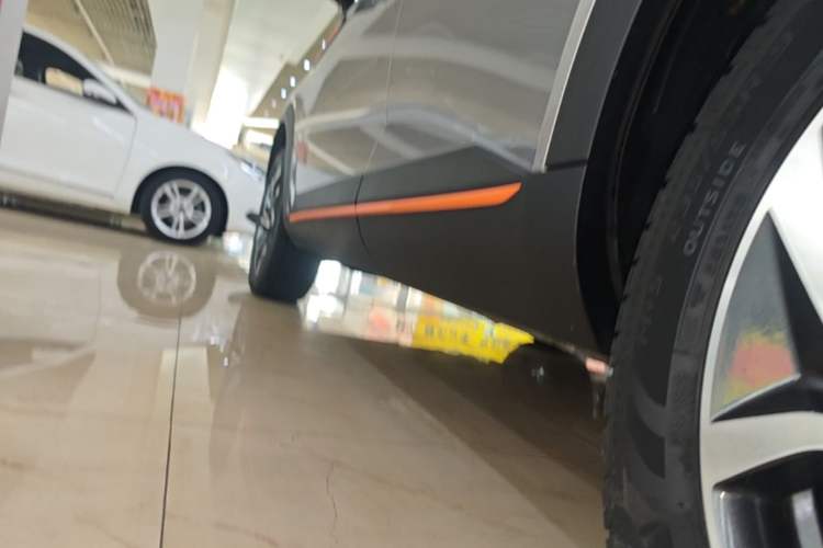 Used Haval XY 2022 1.5T ZhiZun Edition Left Side Sill