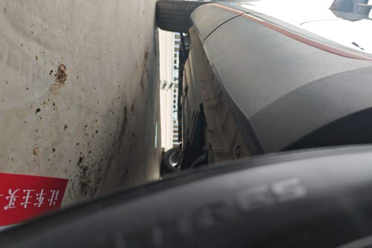 Used Haval XY 2022 1.5T Smart Edition Left Side Sill