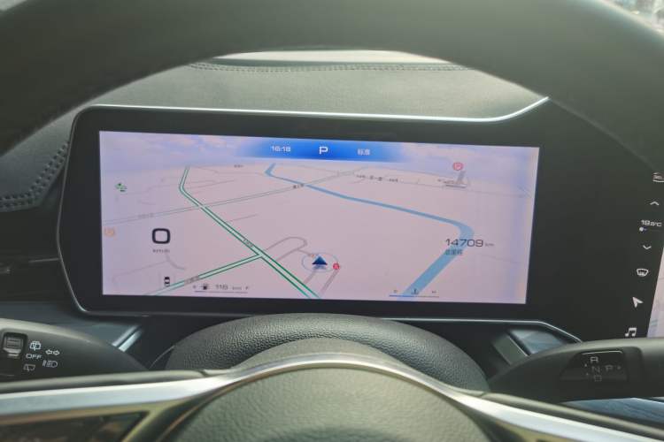 Used Haval XY 2022 1.5T Smart Edition Odometer Close Up