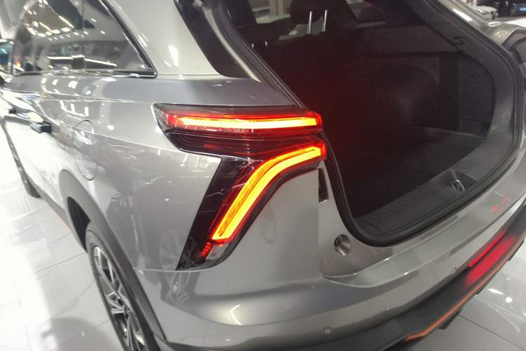Used Haval XY 2022 2.0T Smart Edition Rear Left 45 Deg