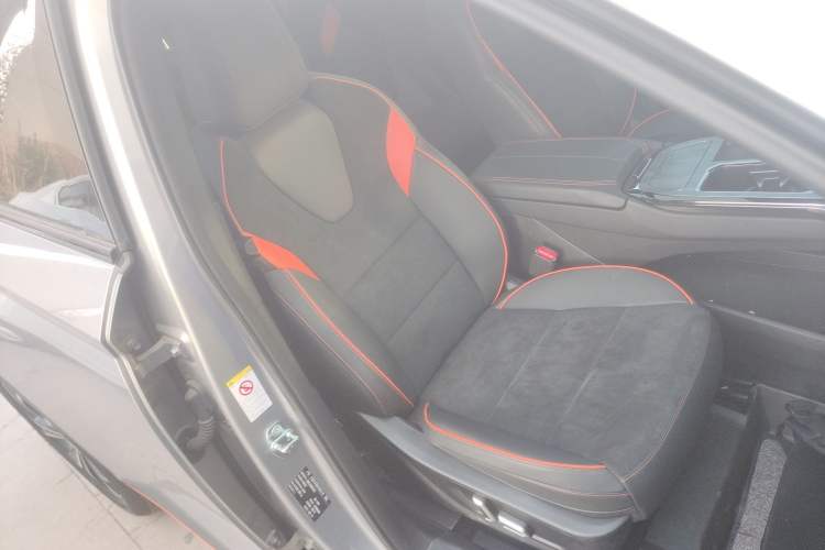 Used Haval XY 2022 1.5T ZhiZun Edition Right Front Seat