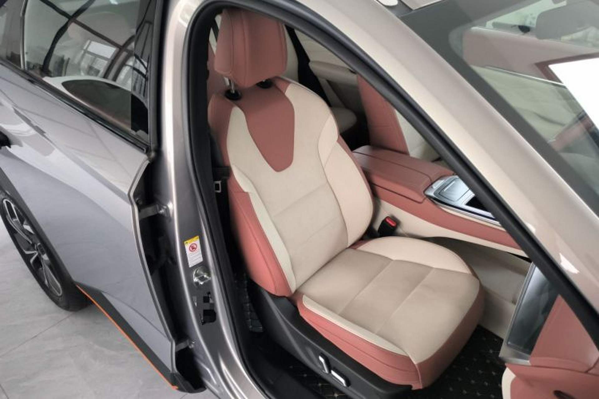 Used Haval XY 2022 1.5T ZhiZun Edition Right Front Seat