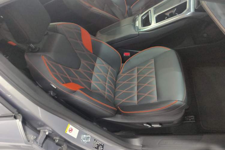 Used Haval XY 2022 2.0T Smart Edition Right Front Seat
