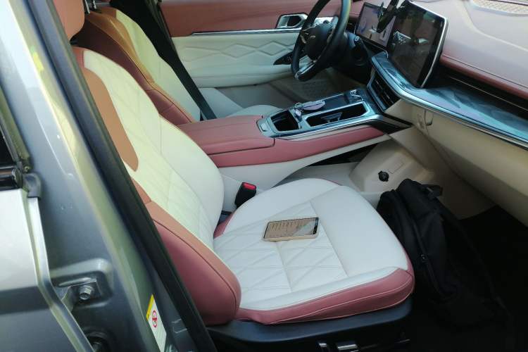 Used Haval XY 2022 1.5T Smart Edition Right Front Seat