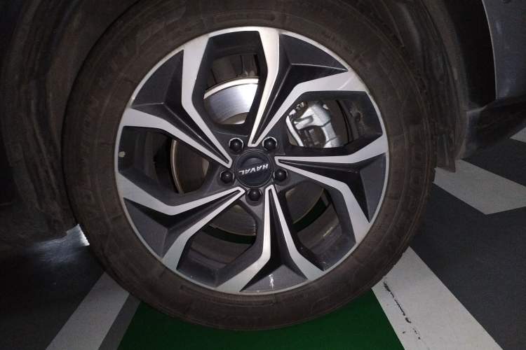 Used Haval XY 2022 1.5T ZhiZun Edition Right Front Wheel Hub
