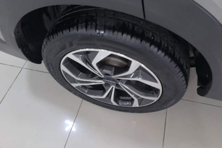 Used Haval XY 2022 1.5T ZhiZun Edition Right Rear Wheel Hub