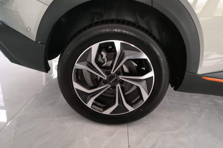 Used Haval XY 2022 1.5T ZhiZun Edition Right Rear Wheel Hub
