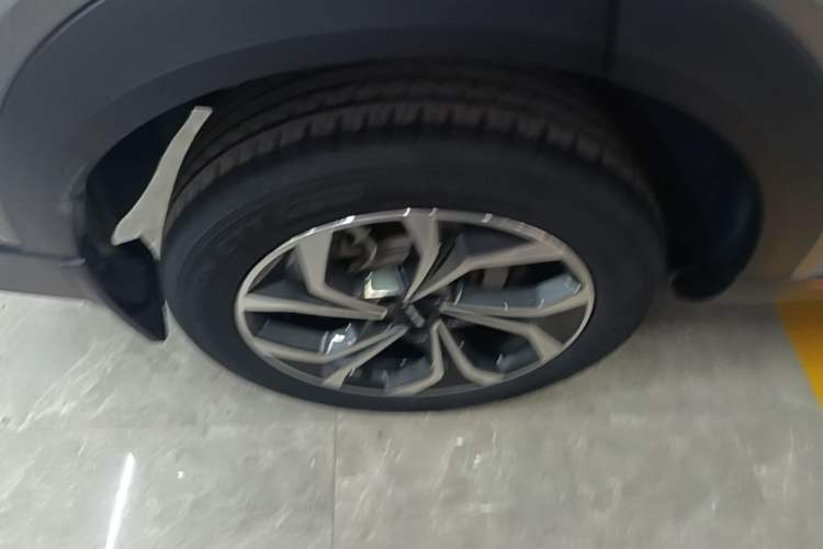 Used Haval XY 2022 1.5T Smart Edition Right Rear Wheel Hub