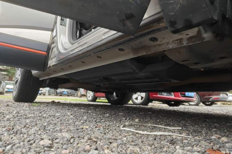 Used Haval XY 2022 1.5T Smart Edition Right Side Sill