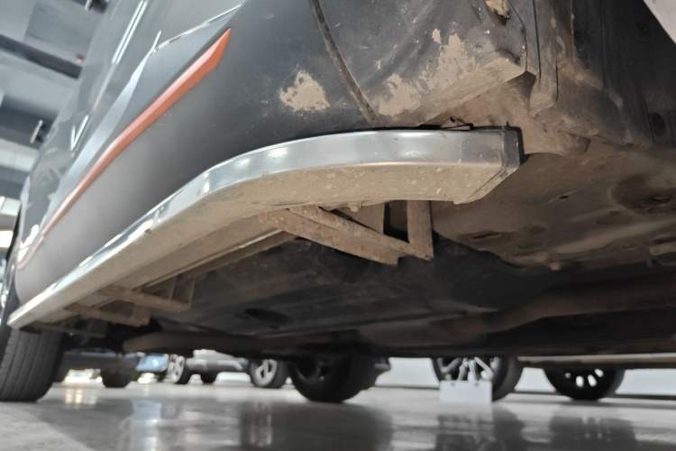 Used Haval XY 2022 1.5T ZhiZun Edition Right Side Sill
