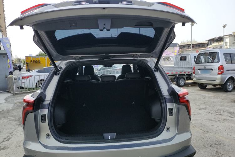 Used Haval XY 2022 1.5T Smart Edition Trunk
