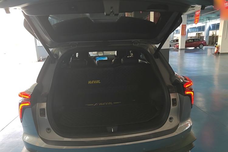 Used Haval XY 2022 1.5T Smart Engine DHT Trunk