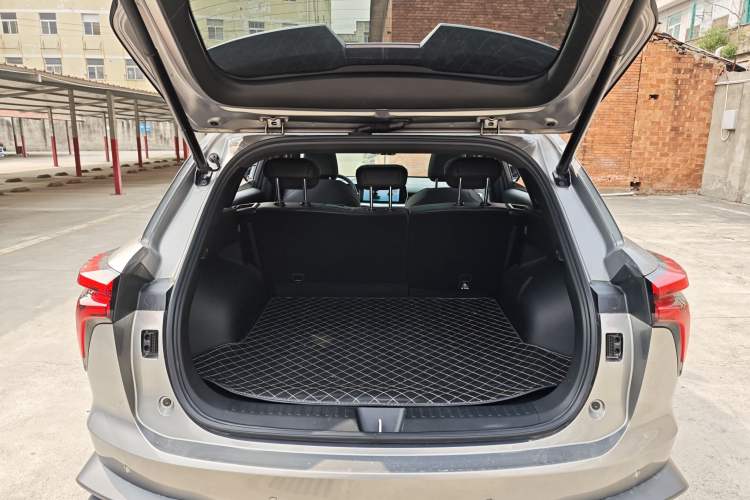 Used Haval XY 2022 1.5T Smart Edition Trunk